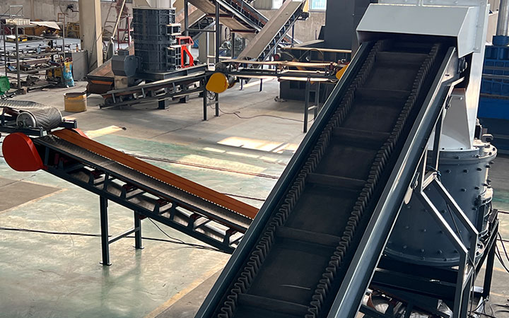 VSC800 立式破碎機(jī)工作原理